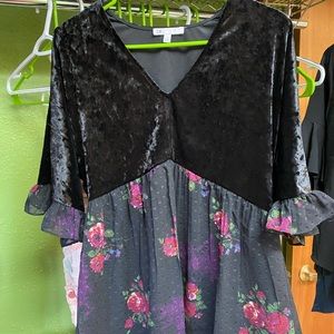 Fun & flirty!!! Easy to wear with leggings or jeans! Great for all seasons!!